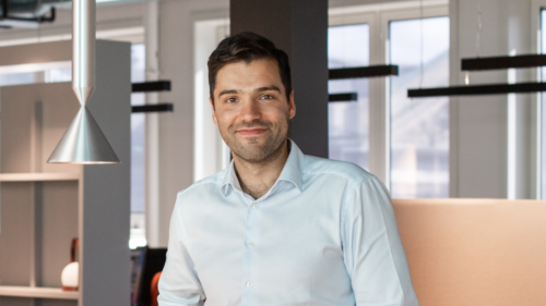 Andreas Davies Sandbu Growth Strategy