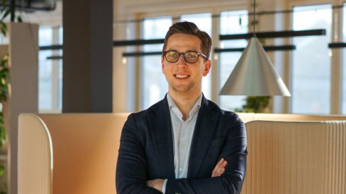 M&A Eirik Hjelmeland